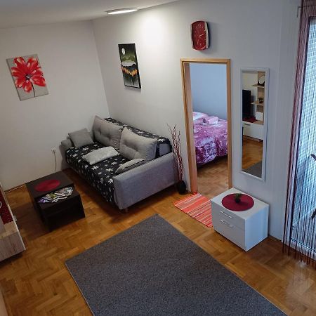 Apartman Ante Gospić Esterno foto