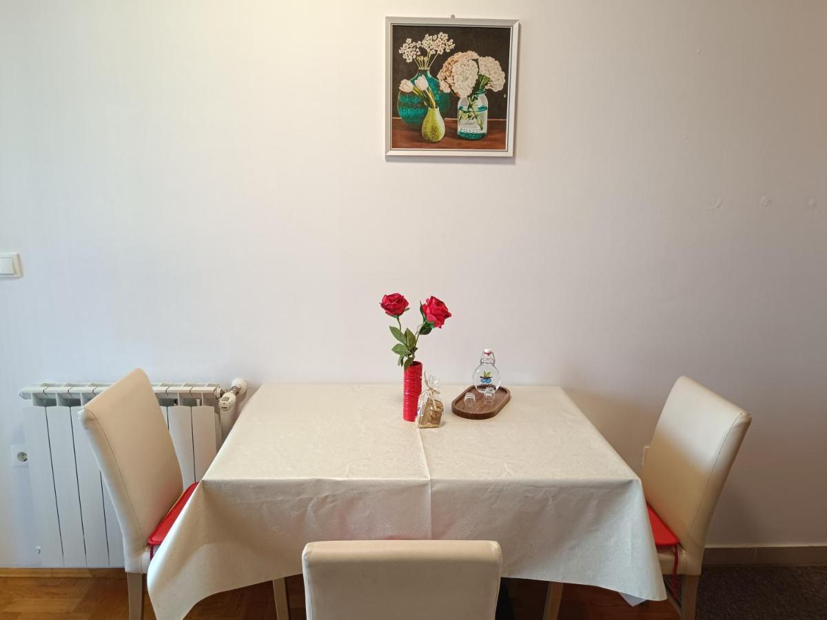 Apartman Ante Gospić Esterno foto